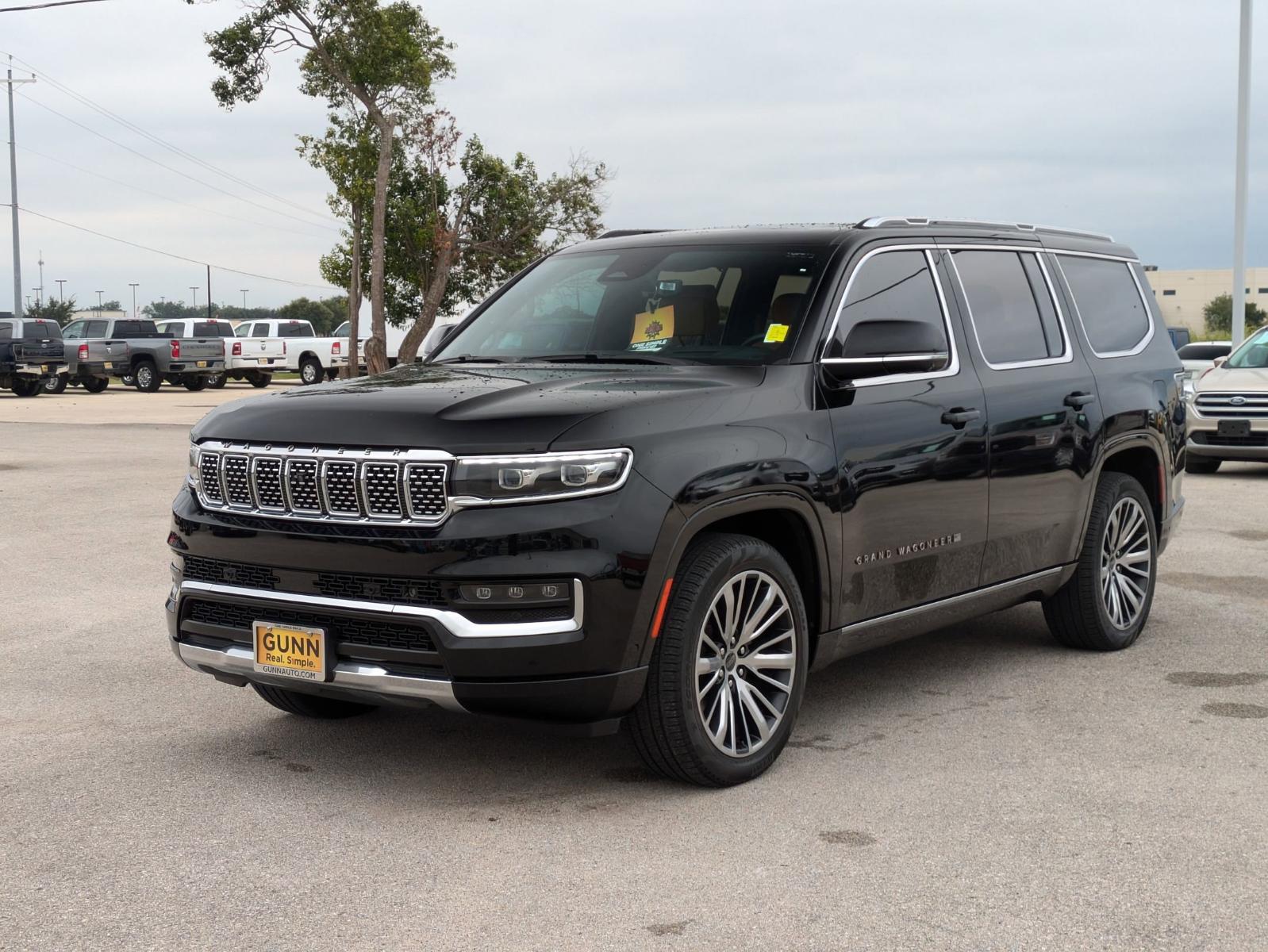 2023 Jeep Grand Wagoneer Vehicle Photo in Seguin, TX 78155