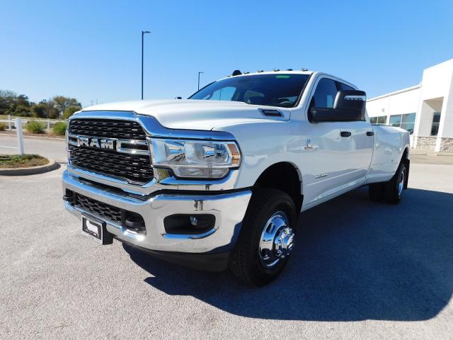 2024 Ram 3500 Vehicle Photo in Gatesville, TX 76528