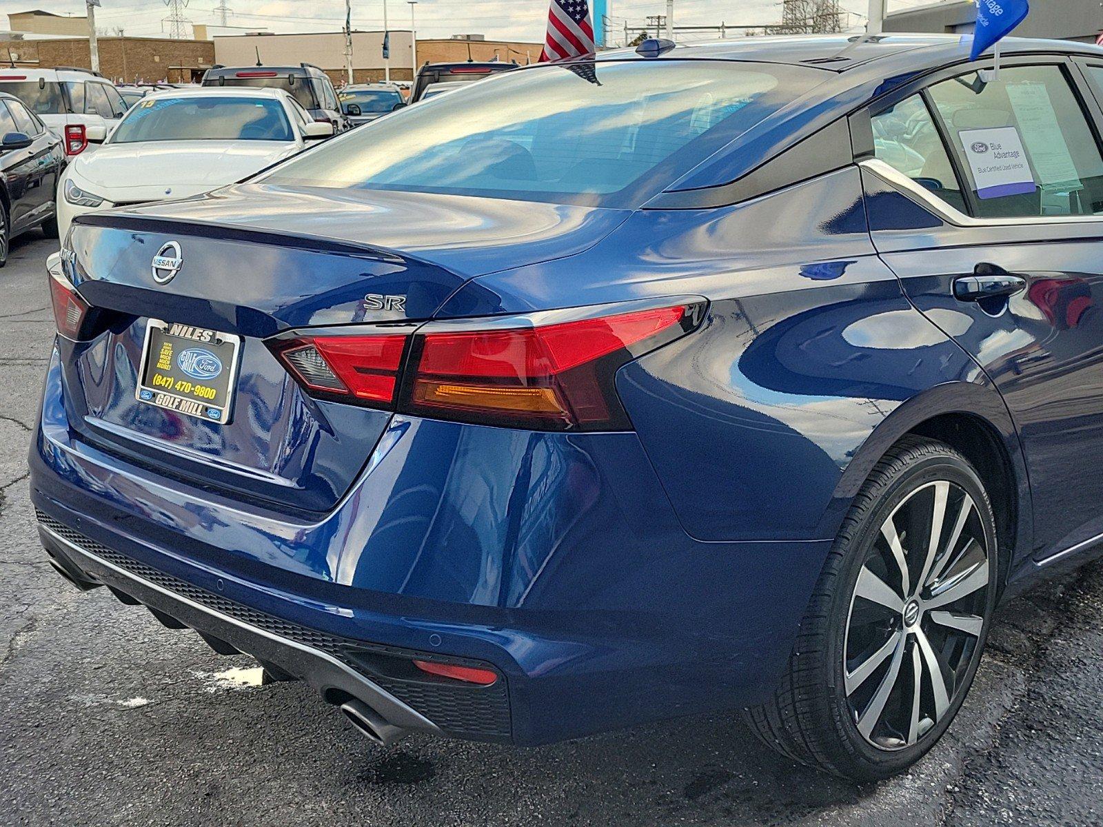 2021 Nissan Altima Vehicle Photo in Saint Charles, IL 60174