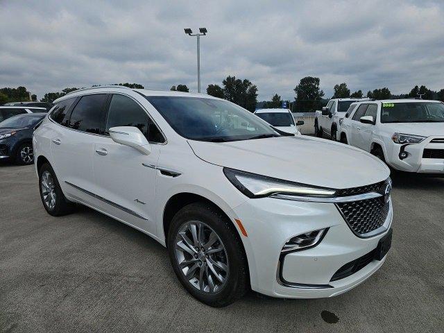 2023 Buick Enclave Vehicle Photo in PUYALLUP, WA 98371-4149