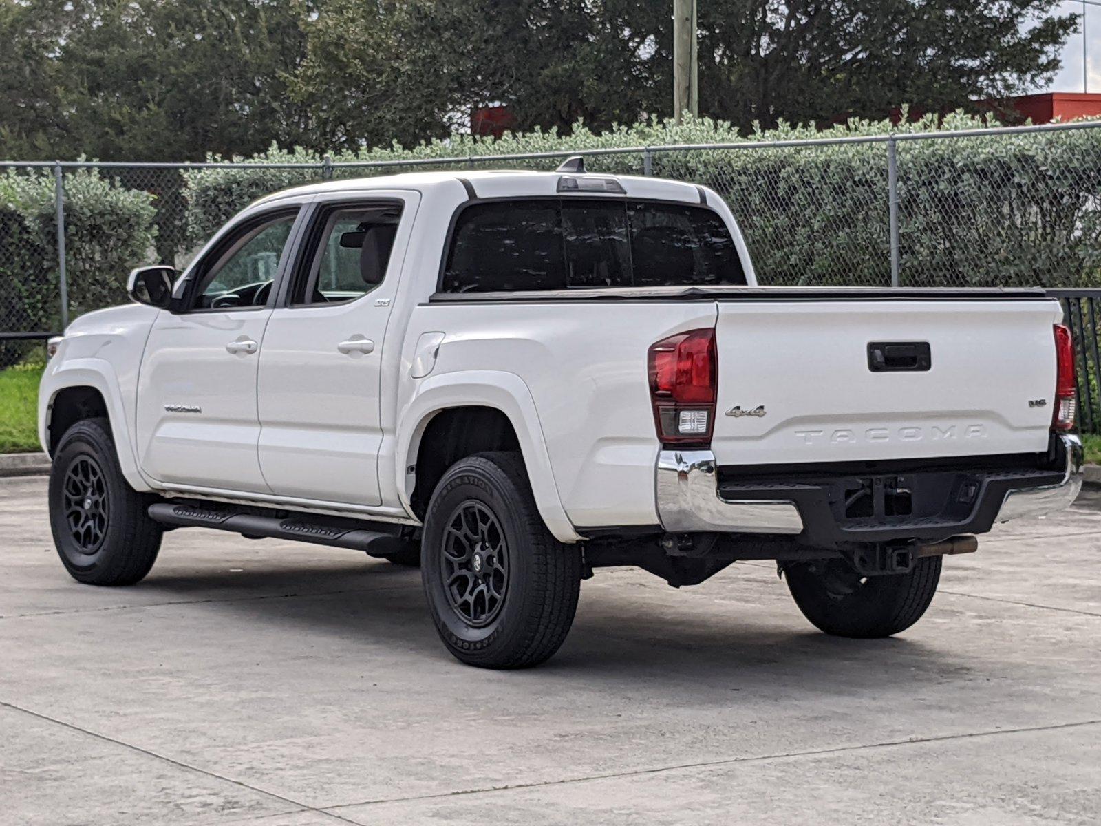 2022 Toyota Tacoma 4WD Vehicle Photo in Davie, FL 33331