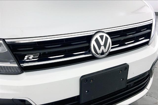 2020 Volkswagen Tiguan Vehicle Photo in Lees Summit, MO 64086