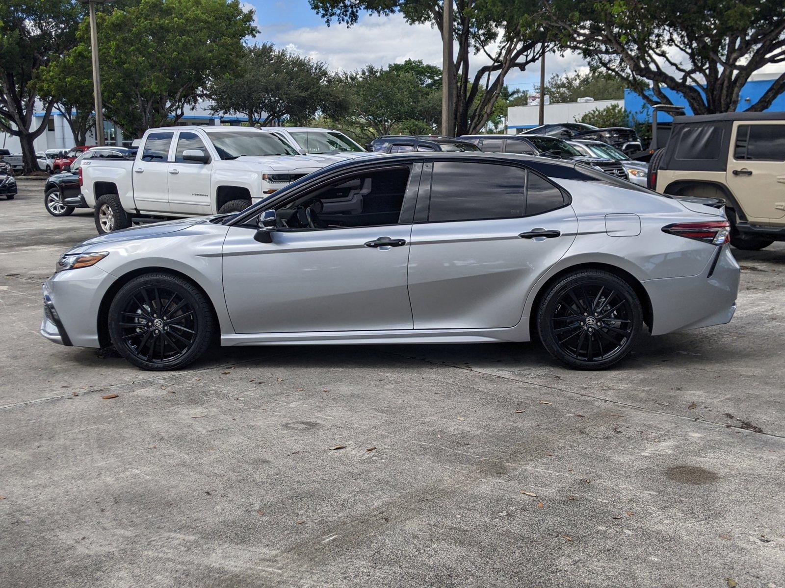 2024 Toyota Camry Vehicle Photo in PEMBROKE PINES, FL 33024-6534