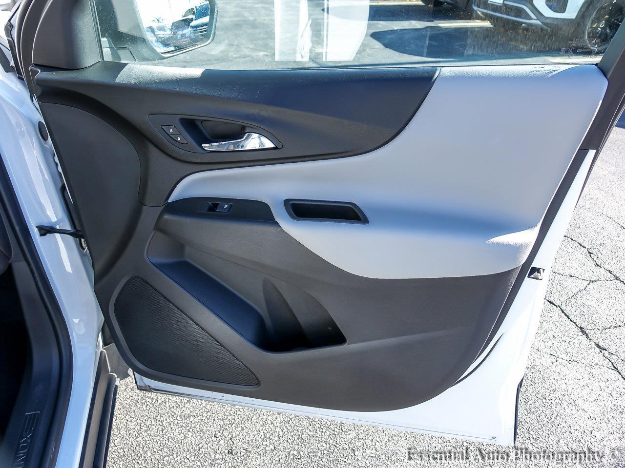 2021 Chevrolet Equinox Vehicle Photo in Saint Charles, IL 60174