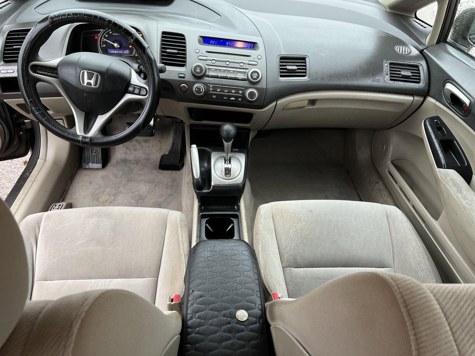 2011 Honda Civic Sedan Vehicle Photo in Memphis, TN 38115