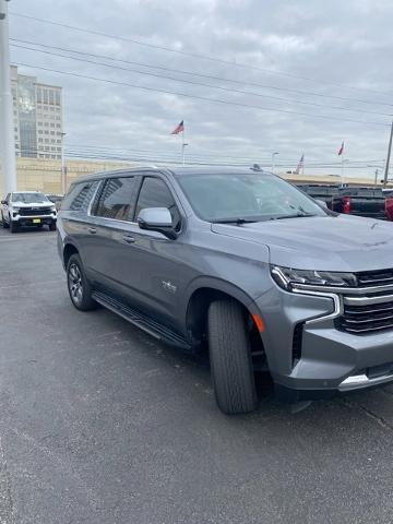 Used 2021 Chevrolet Suburban LT with VIN 1GNSCCKD6MR238297 for sale in Houston, TX