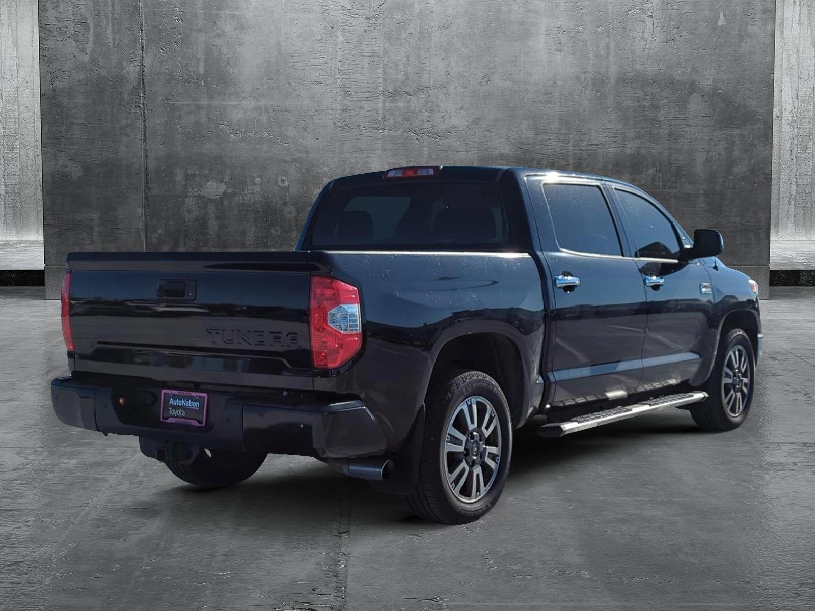 2018 Toyota Tundra 2WD Vehicle Photo in Ft. Myers, FL 33907