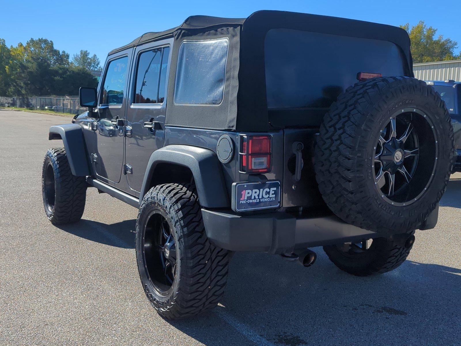 2017 Jeep Wrangler Unlimited Vehicle Photo in Memphis, TN 38133