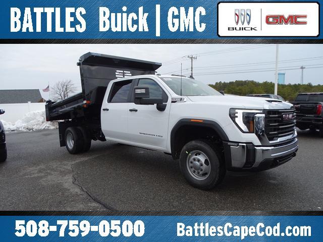 2024 GMC Sierra 3500 HD Chassis Cab Vehicle Photo in BOURNE, MA 02532-3918