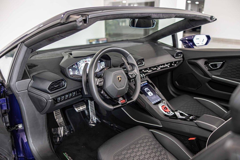 2022 Lamborghini Huracan EVO Vehicle Photo in Plainfield, IL 60586