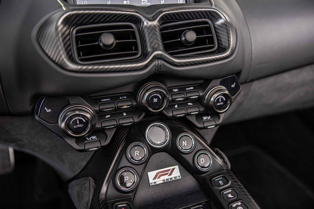 2023 Aston Martin Vantage Vehicle Photo in Saint Charles, IL 60174