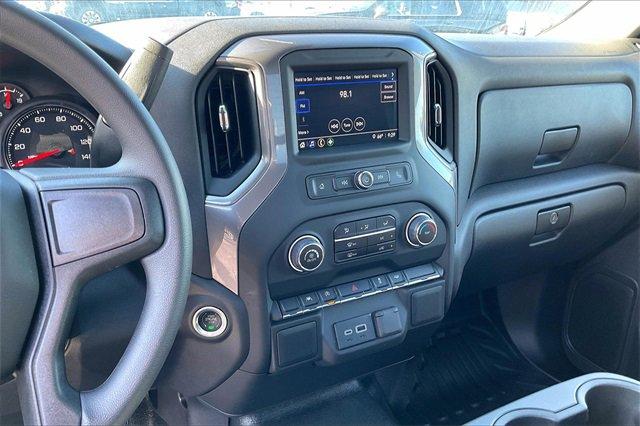 2024 Chevrolet Silverado 1500 Vehicle Photo in INDEPENDENCE, MO 64055-1314