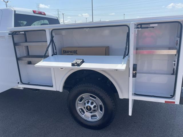 2024 Chevrolet Silverado 2500 HD Vehicle Photo in JOLIET, IL 60435-8135