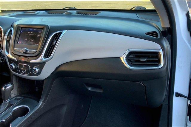 2021 Chevrolet Equinox Vehicle Photo in TOPEKA, KS 66609-0000