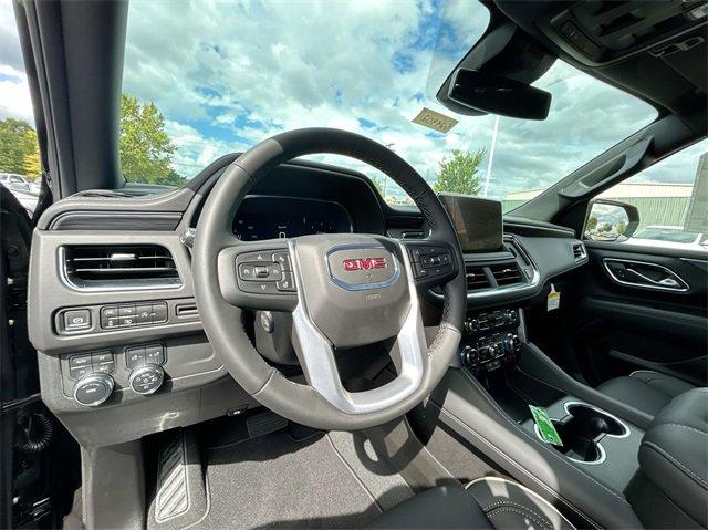 2024 GMC Yukon XL Vehicle Photo in BOWLING GREEN, KY 42104-4102