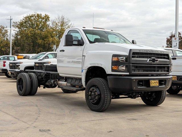 2023 Chevrolet Silverado Chassis Cab Vehicle Photo in SELMA, TX 78154-1460