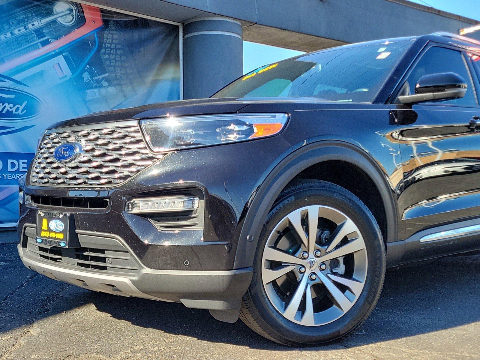 2020 Ford Explorer Vehicle Photo in Saint Charles, IL 60174