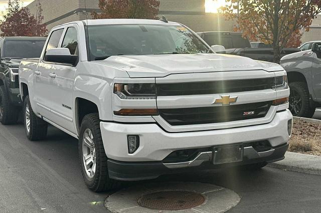 Used 2018 Chevrolet Silverado 1500 LT Z71 with VIN 3GCUKREC1JG251111 for sale in Boise, ID