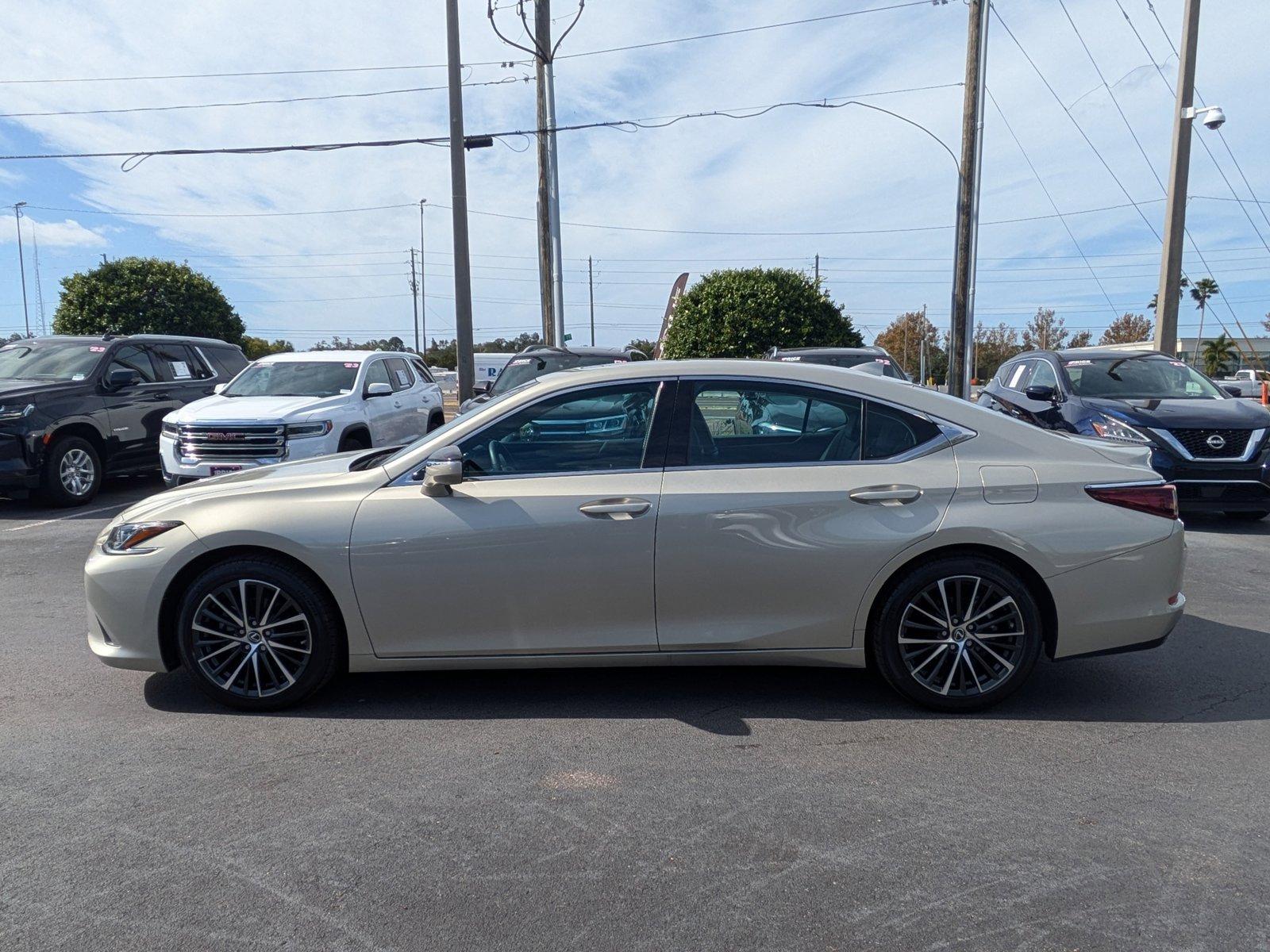 2022 Lexus ES 350 Vehicle Photo in Clearwater, FL 33761