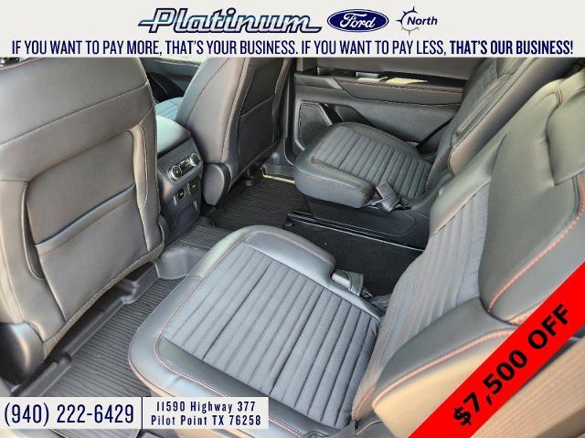 2025 Ford Explorer Vehicle Photo in Pilot Point, TX 76258