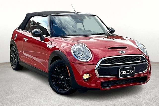 2017 MINI Cooper S Convertible Vehicle Photo in Houston, TX 77007