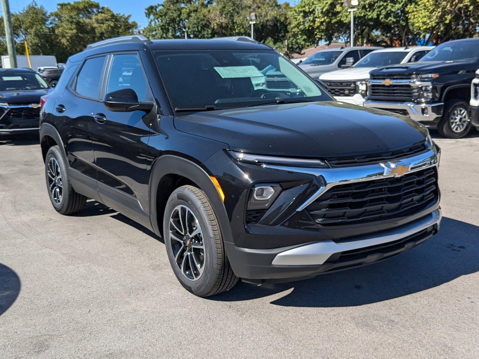 2025 Chevrolet Trailblazer Vehicle Photo in MIAMI, FL 33134-2699