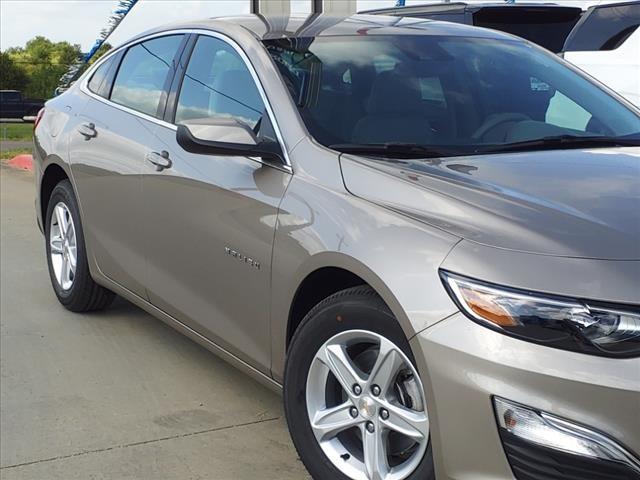 2025 Chevrolet Malibu Vehicle Photo in ELGIN, TX 78621-4245