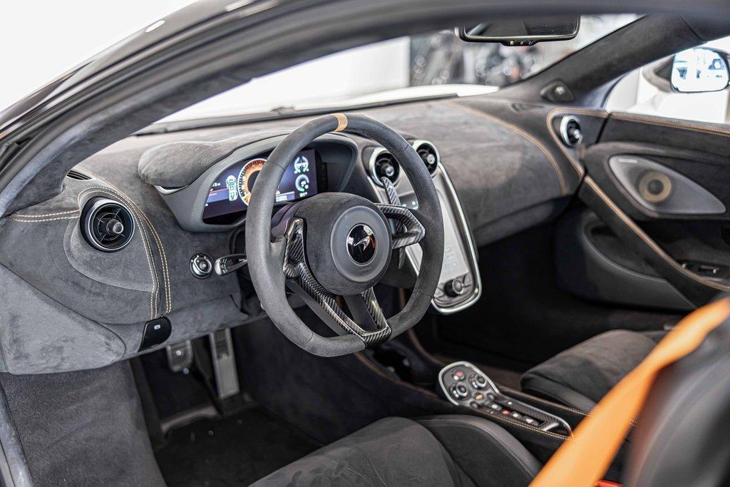 2019 McLaren 600LT Vehicle Photo in Plainfield, IL 60586