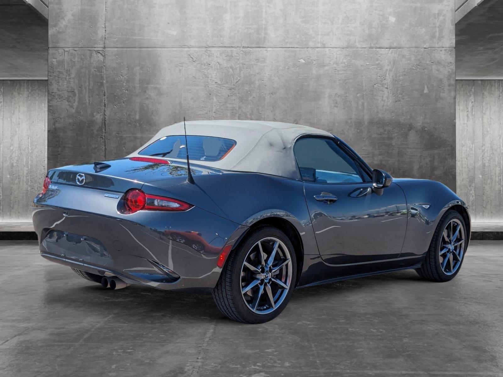 2020 Mazda MX-5 Miata Vehicle Photo in NORTH RICHLAND HILLS, TX 76180-7199