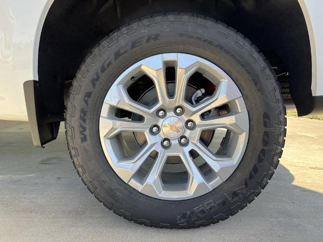 2025 Chevrolet Silverado 1500 Vehicle Photo in MANHATTAN, KS 66502-5036