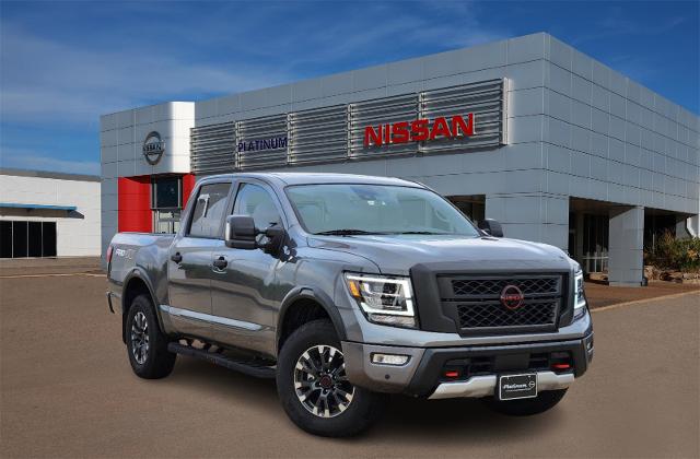 2024 Nissan Titan Vehicle Photo in Denison, TX 75020