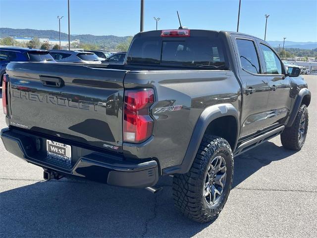 2024 Chevrolet Colorado Vehicle Photo in ALCOA, TN 37701-3235