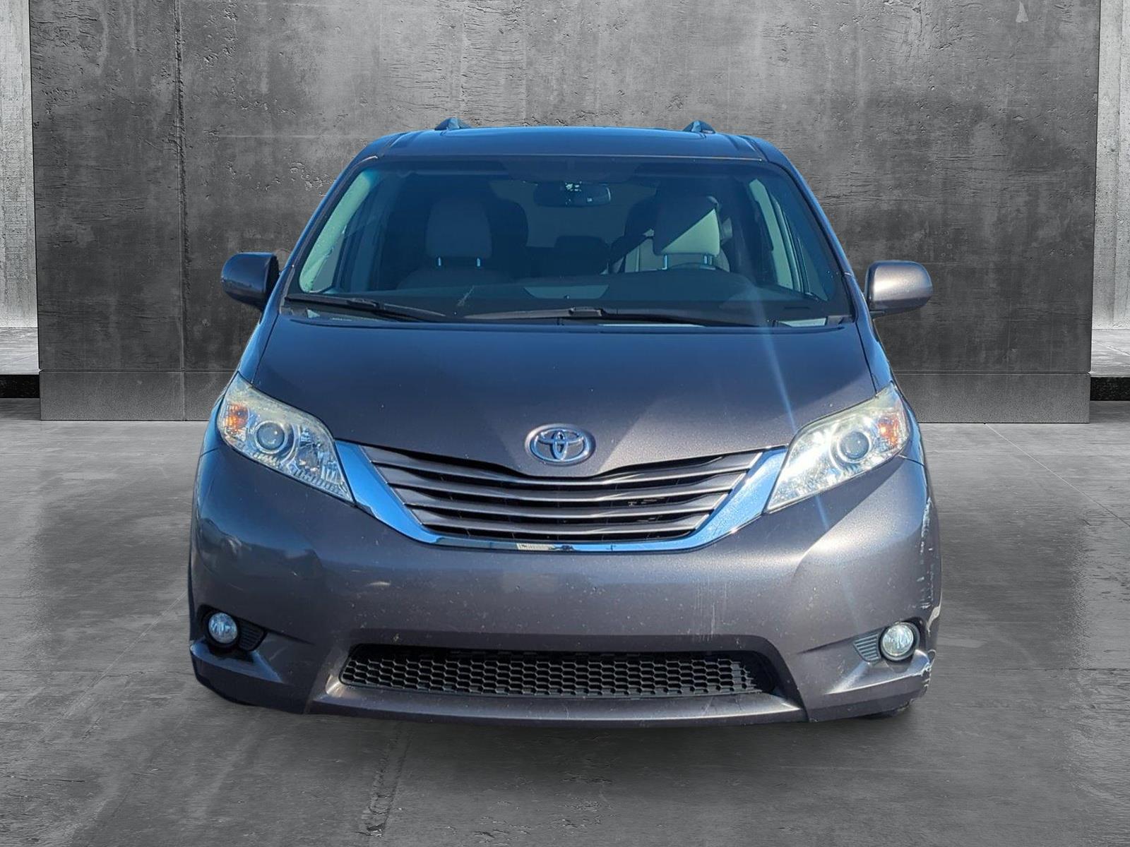 2015 Toyota Sienna Vehicle Photo in Memphis, TN 38128