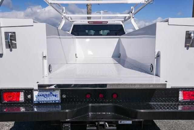 2024 Chevrolet Silverado 3500 HD CC Vehicle Photo in VENTURA, CA 93003-8585