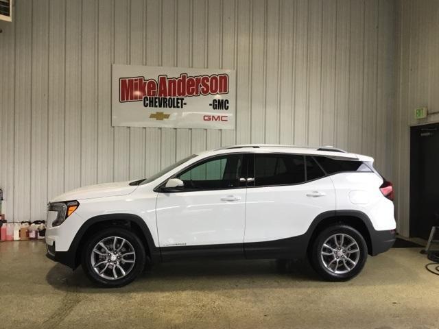 Used 2024 GMC Terrain SLT with VIN 3GKALVEG2RL139064 for sale in Logansport, IN