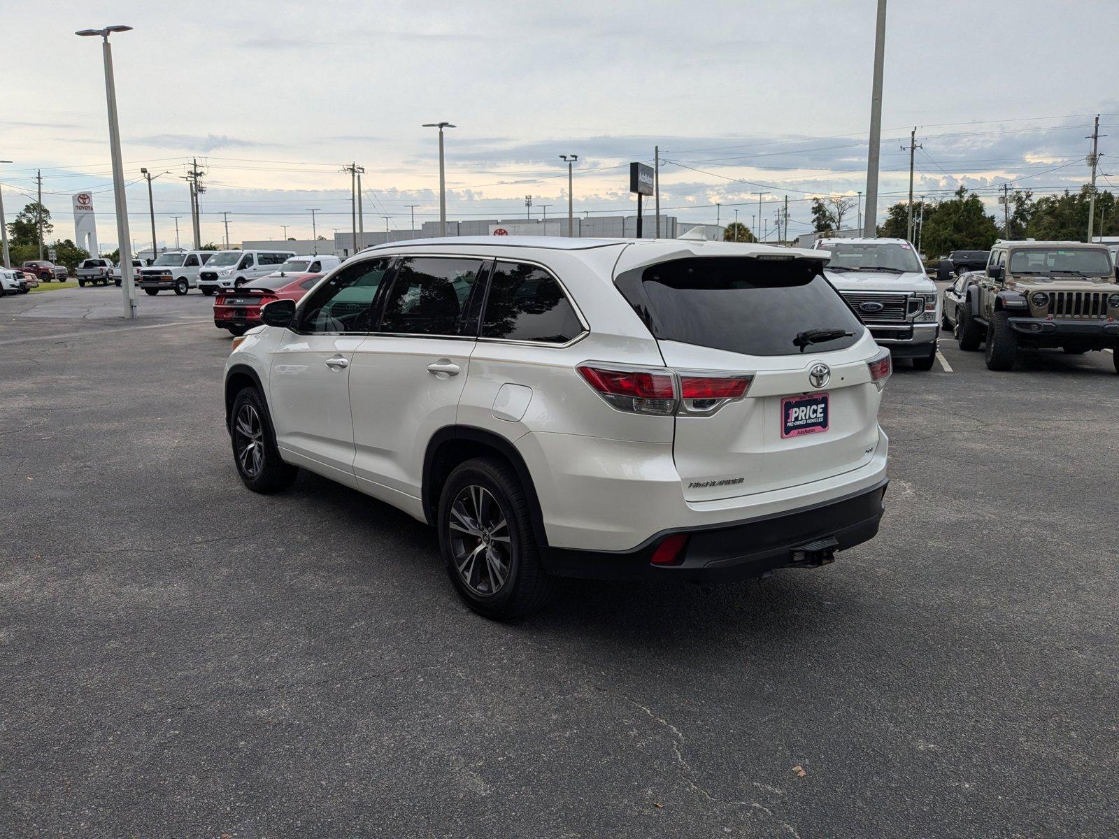 2016 Toyota Highlander Vehicle Photo in Panama City, FL 32401