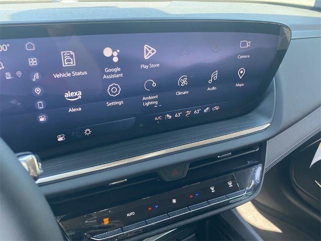 2024 Buick Envision Vehicle Photo in GOODYEAR, AZ 85338-1310