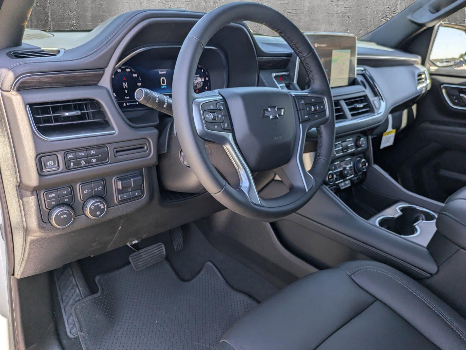 2024 Chevrolet Suburban Vehicle Photo in CORPUS CHRISTI, TX 78412-4902