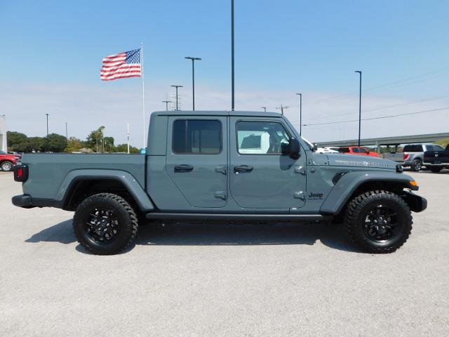 2024 Jeep Gladiator Vehicle Photo in Gatesville, TX 76528