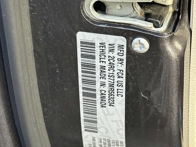 2021 Chrysler Pacifica Vehicle Photo in SAINT JAMES, NY 11780-3219