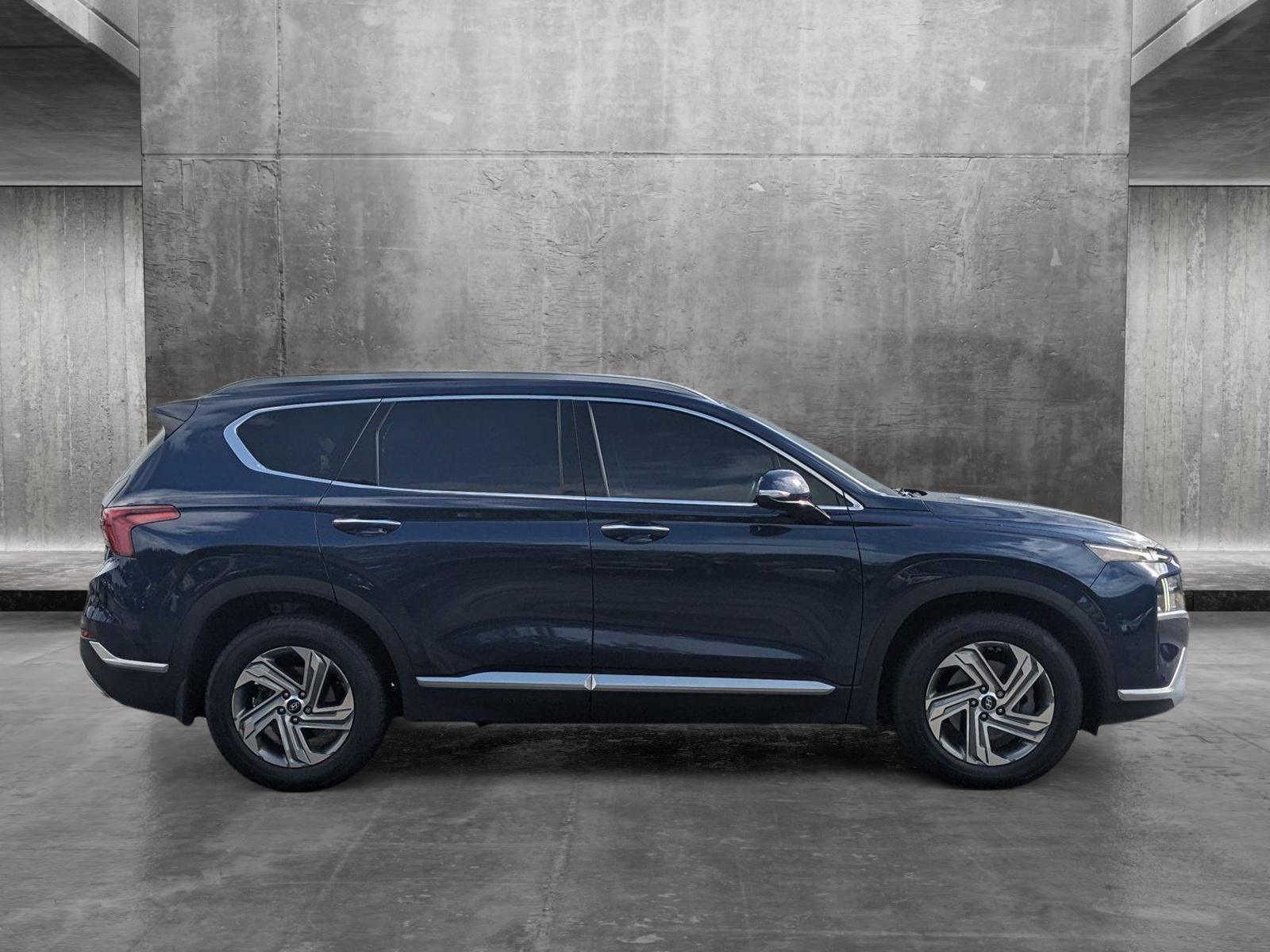 2021 Hyundai Santa Fe Vehicle Photo in WEST PALM BEACH, FL 33407-3296