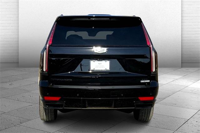 2024 Cadillac Escalade ESV Vehicle Photo in KANSAS CITY, MO 64114-4545