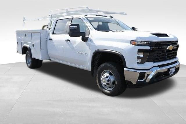 2024 Chevrolet Silverado 3500 HD Vehicle Photo in Salem, OR 97301