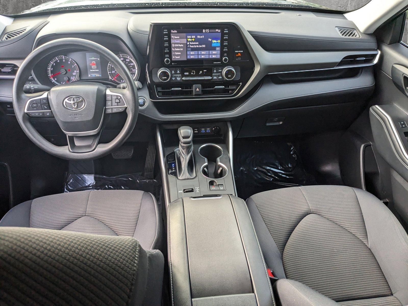 2022 Toyota Highlander Vehicle Photo in Miami, FL 33169