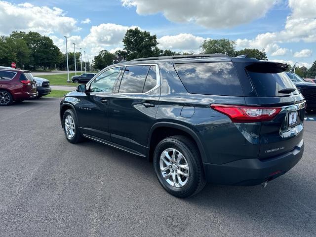 Used 2019 Chevrolet Traverse 1LT with VIN 1GNEVGKW9KJ134494 for sale in Elburn, IL