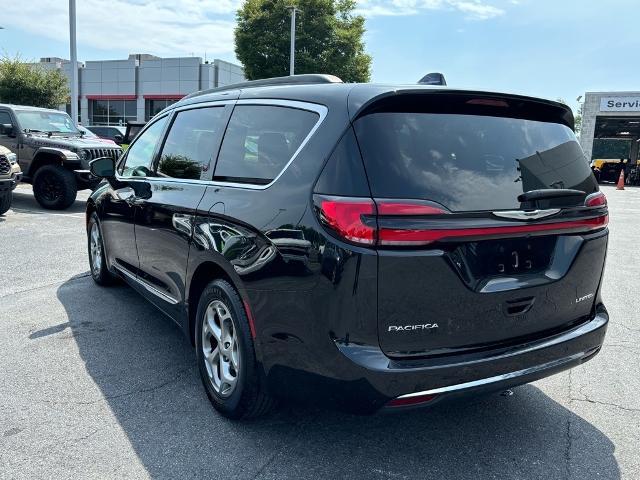 2023 Chrysler Pacifica Vehicle Photo in Clarksville, MD 21029