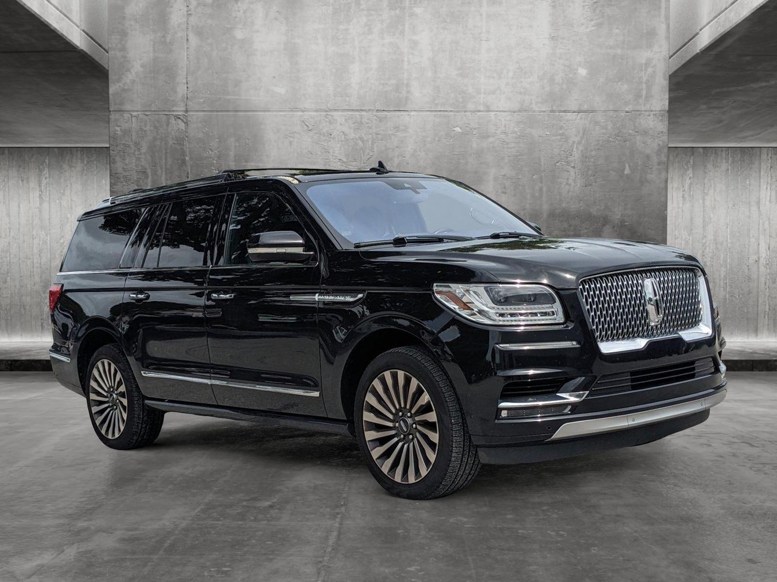 2019 Lincoln Navigator L Vehicle Photo in GREENACRES, FL 33463-3207