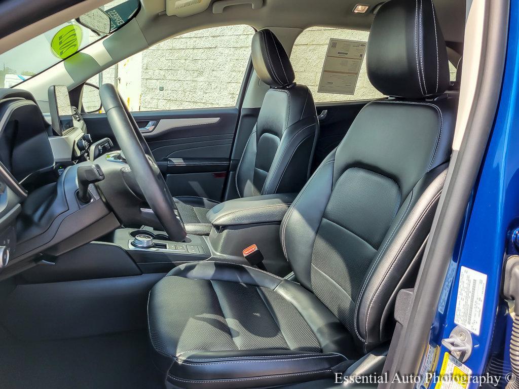 2022 Ford Escape Vehicle Photo in Plainfield, IL 60586