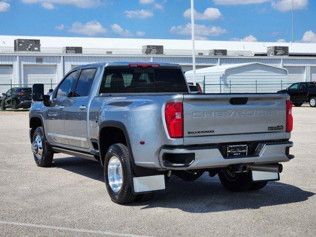 2024 Chevrolet Silverado 3500 HD Vehicle Photo in HOUSTON, TX 77054-4802