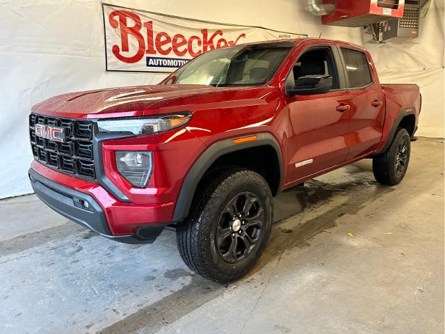 2024 GMC Canyon Vehicle Photo in RED SPRINGS, NC 28377-1640